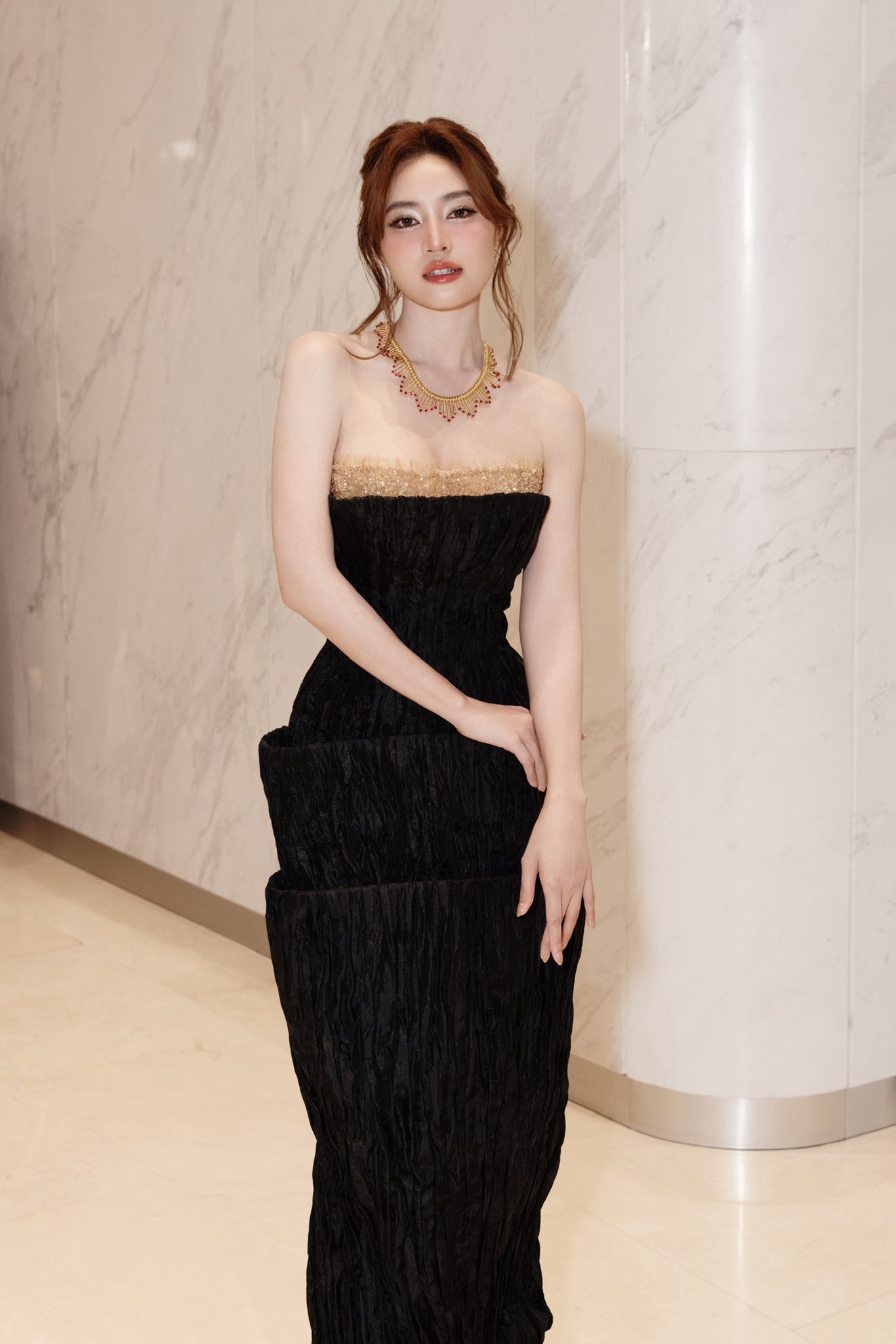 Ninh Dương Lan Ngọc không chỉ tài năng trong diễn xuất mà còn ngày càng thăng hạng nhan sắc