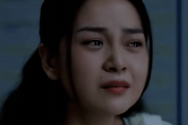 Trong Tiểu Tam Không Có Lỗi, Triều Dâng khóc cũng đẹp