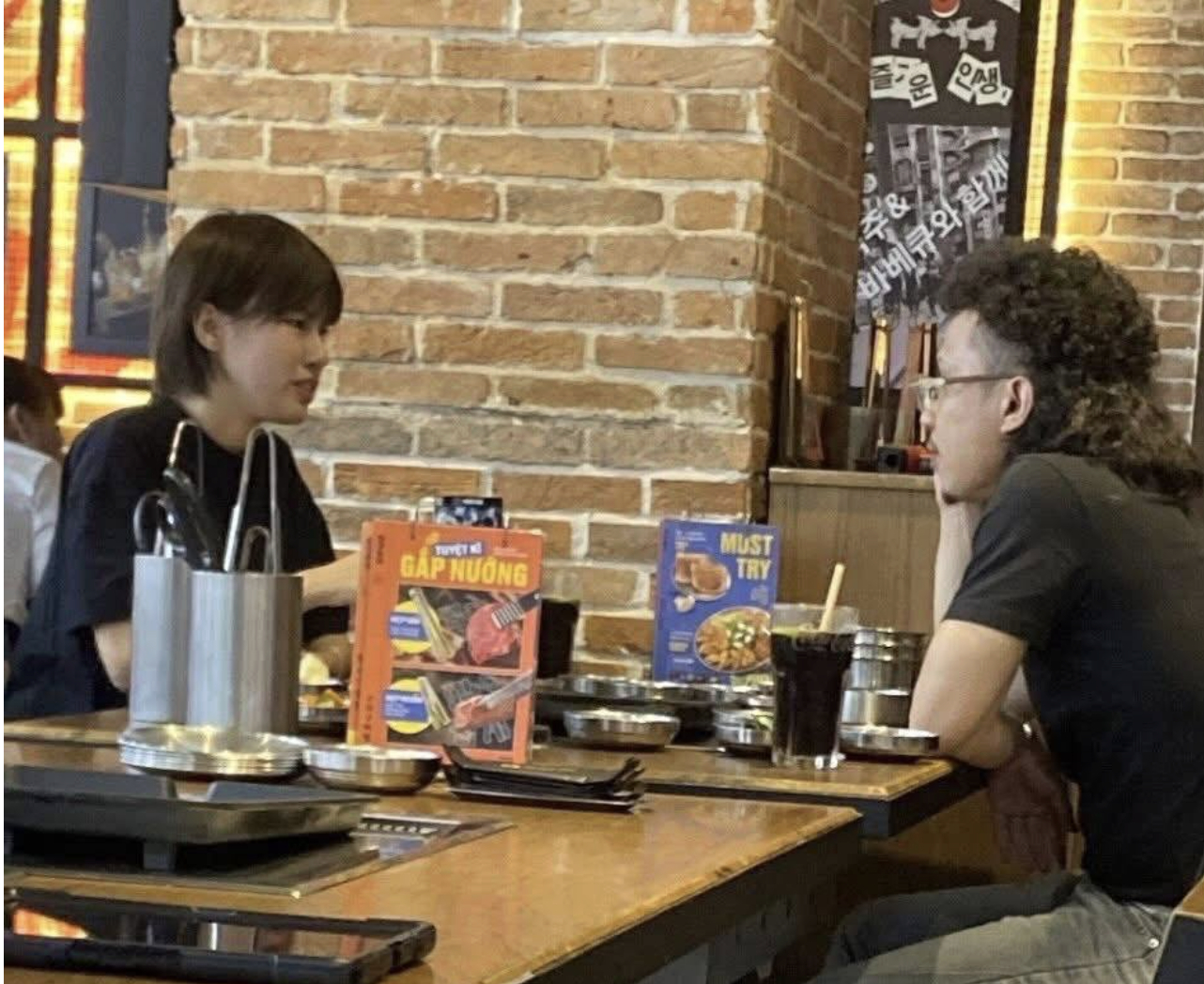 Trước đó, cả hai đã nhiều lần bị bắt gặp đi ăn cùng nhau (ảnh:MXH)