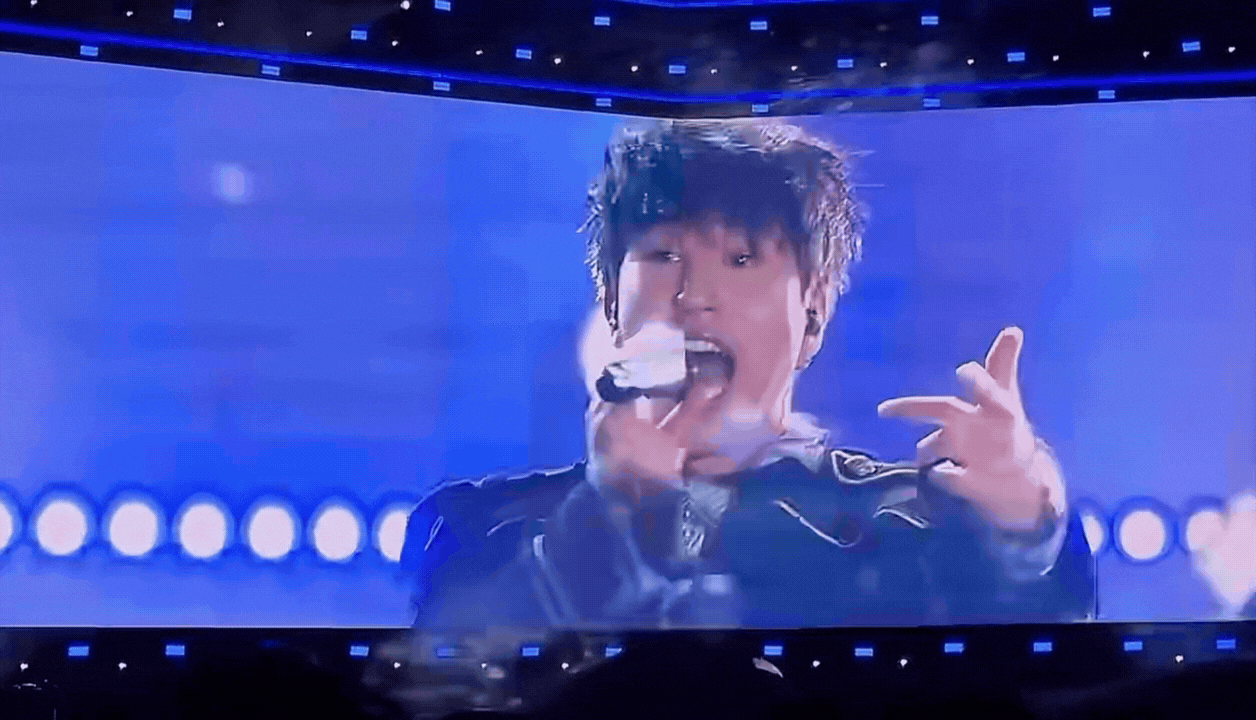 Visual miễn chê của HIEUTHUHAI