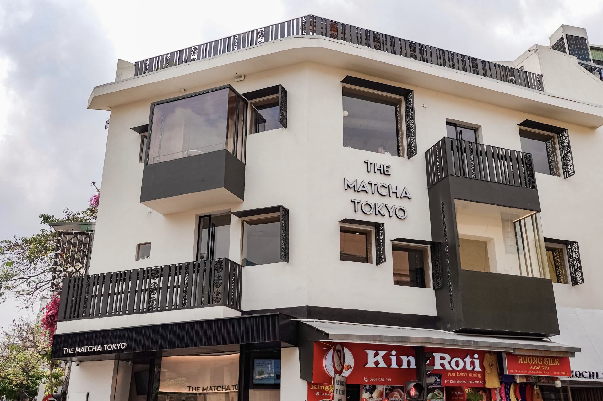 Hàng matcha đắt nhất nhì Việt Nam cân từng viên đá khi pha chế, tháng nào cũng có chuyên gia về kiểm tra