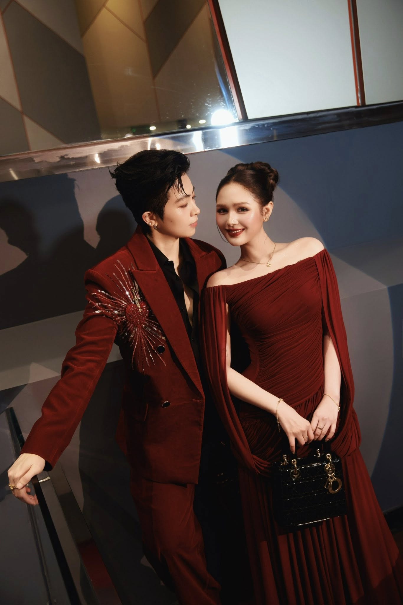 Ai cũng trông ngóng ngày Gil Lê và Xoài Non sẽ chính thức về chung một nhà