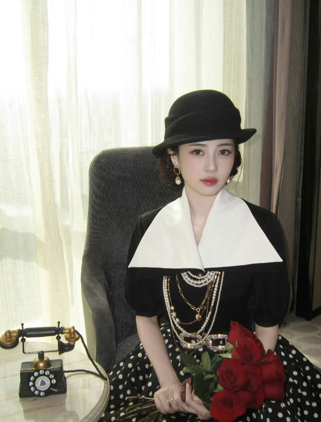 Bạch Lộc khiến khán giả trầm trồ hết lần này đến lần khác với những tạo hình cực kỳ xinh đẹp