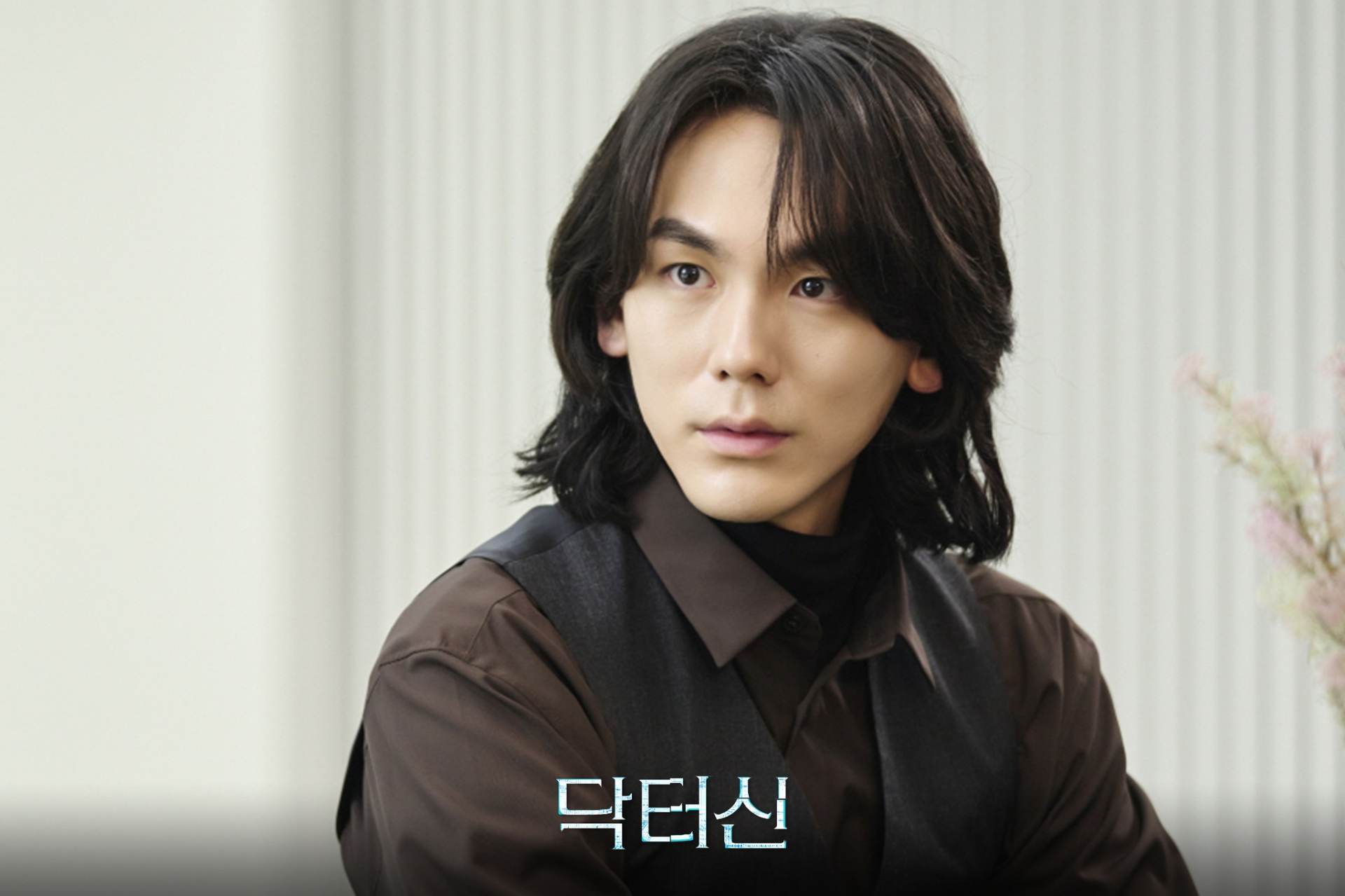 Tại sao phim Hàn dở thế này vẫn được lên sóng: Nam chính vừa xấu vừa diễn như robot, bảo sao rating chạm đáy 0%