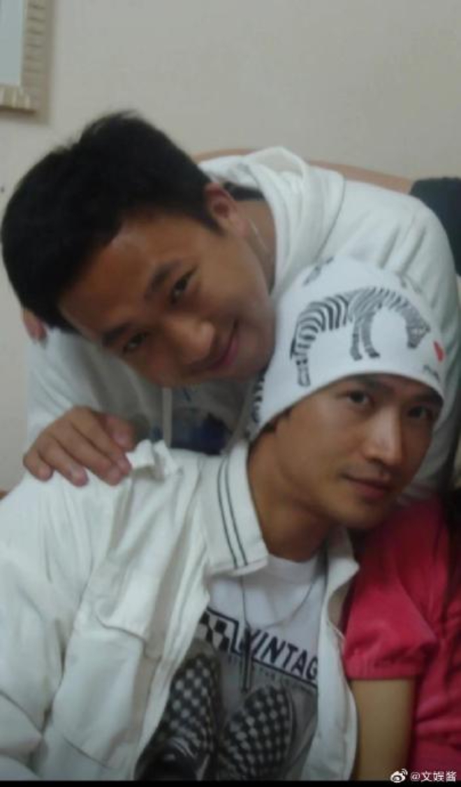 Theo lời Hà Thịnh Minh, Vu Chính đã chia rẽ anh và Từ Kỳ Văn. Ảnh: Sohu