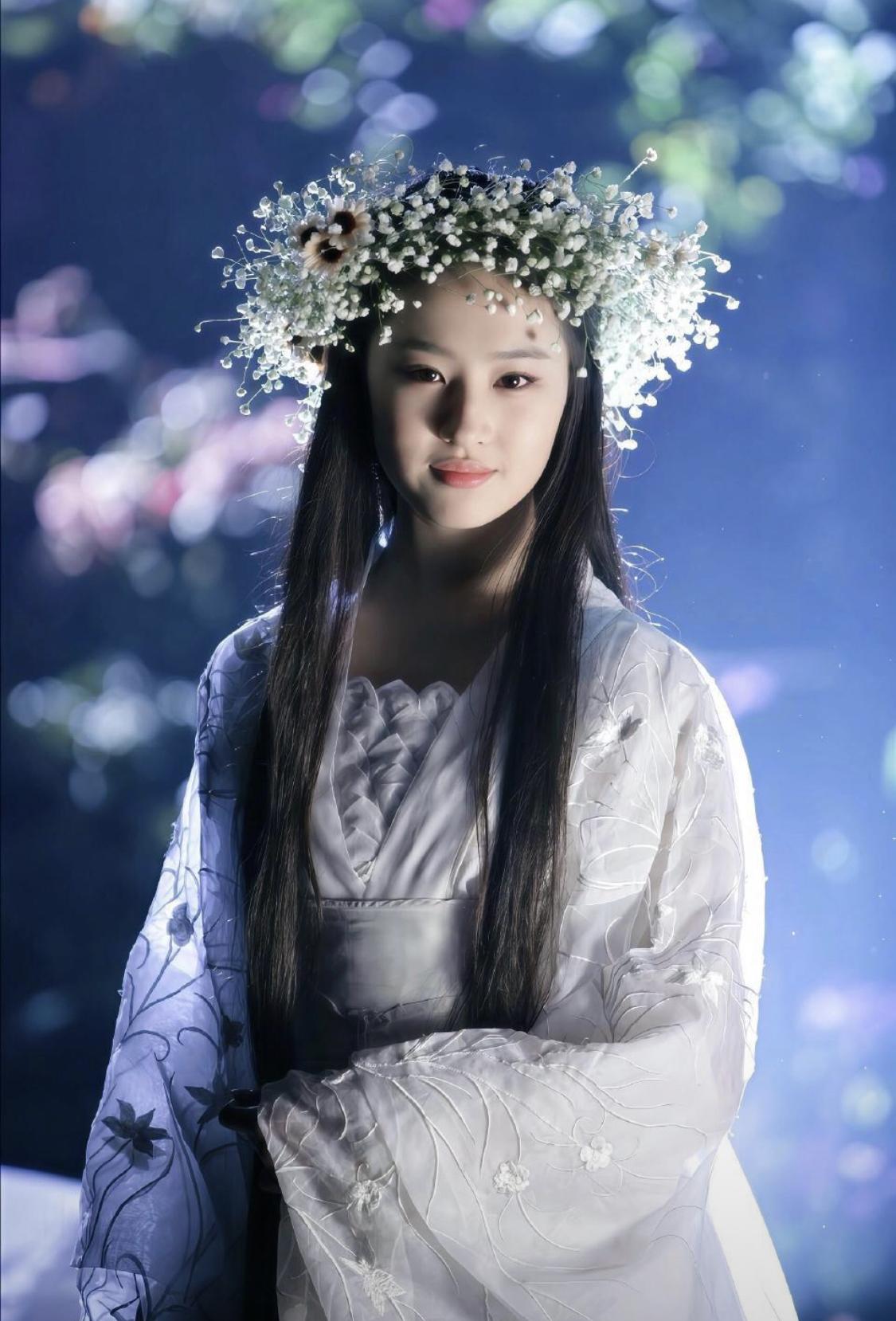 Lưu Diệc Phi được coi là Tiểu Long Nữ đẹp nhất màn ảnh