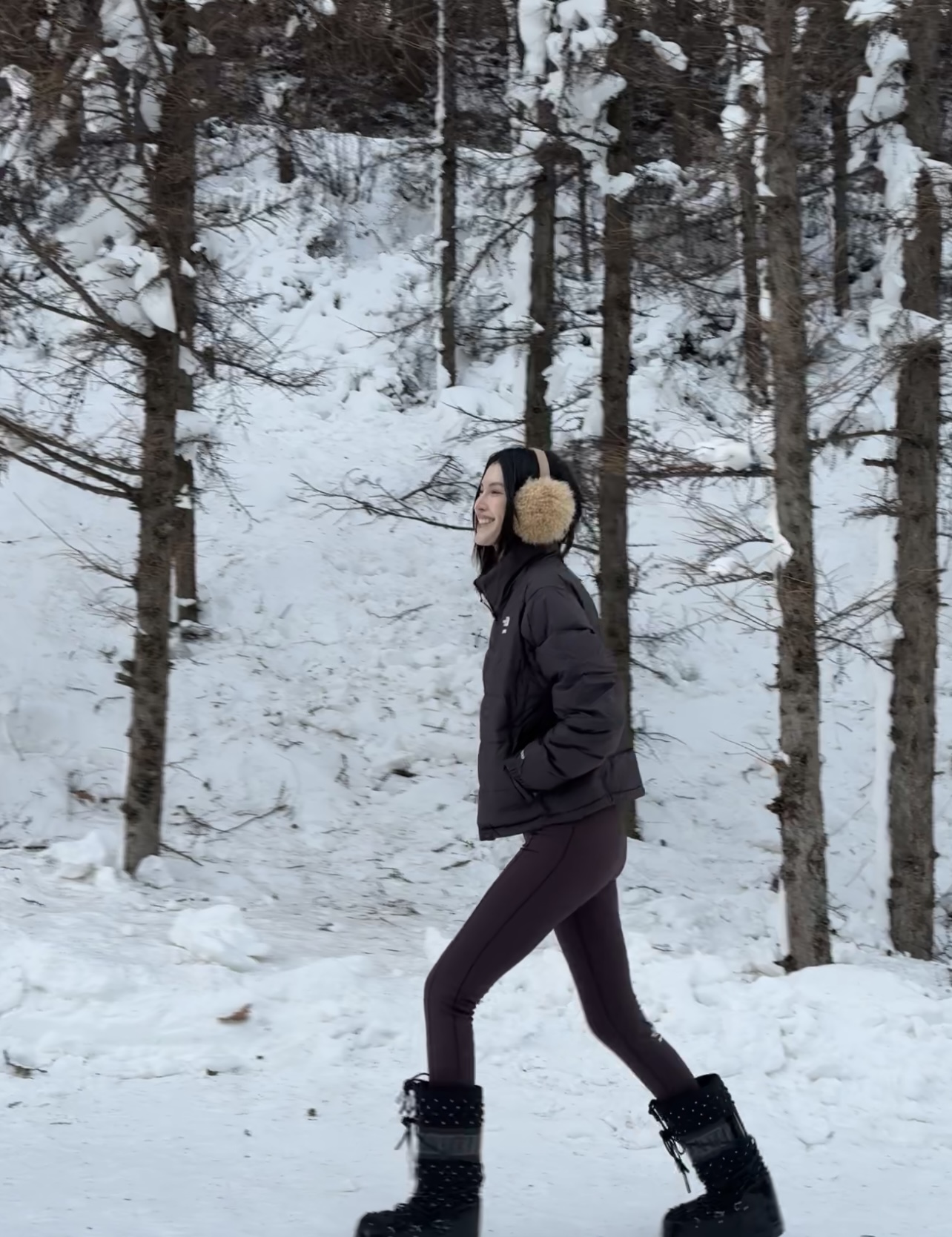 Dáng vóc khó tin sau 5 tháng sinh con của thiên thần Victoria's Secret: Là đã có lần sinh đẻ nào chưa?