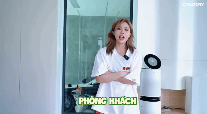 Không gian phòng khách thoáng đãng, rộng rãi