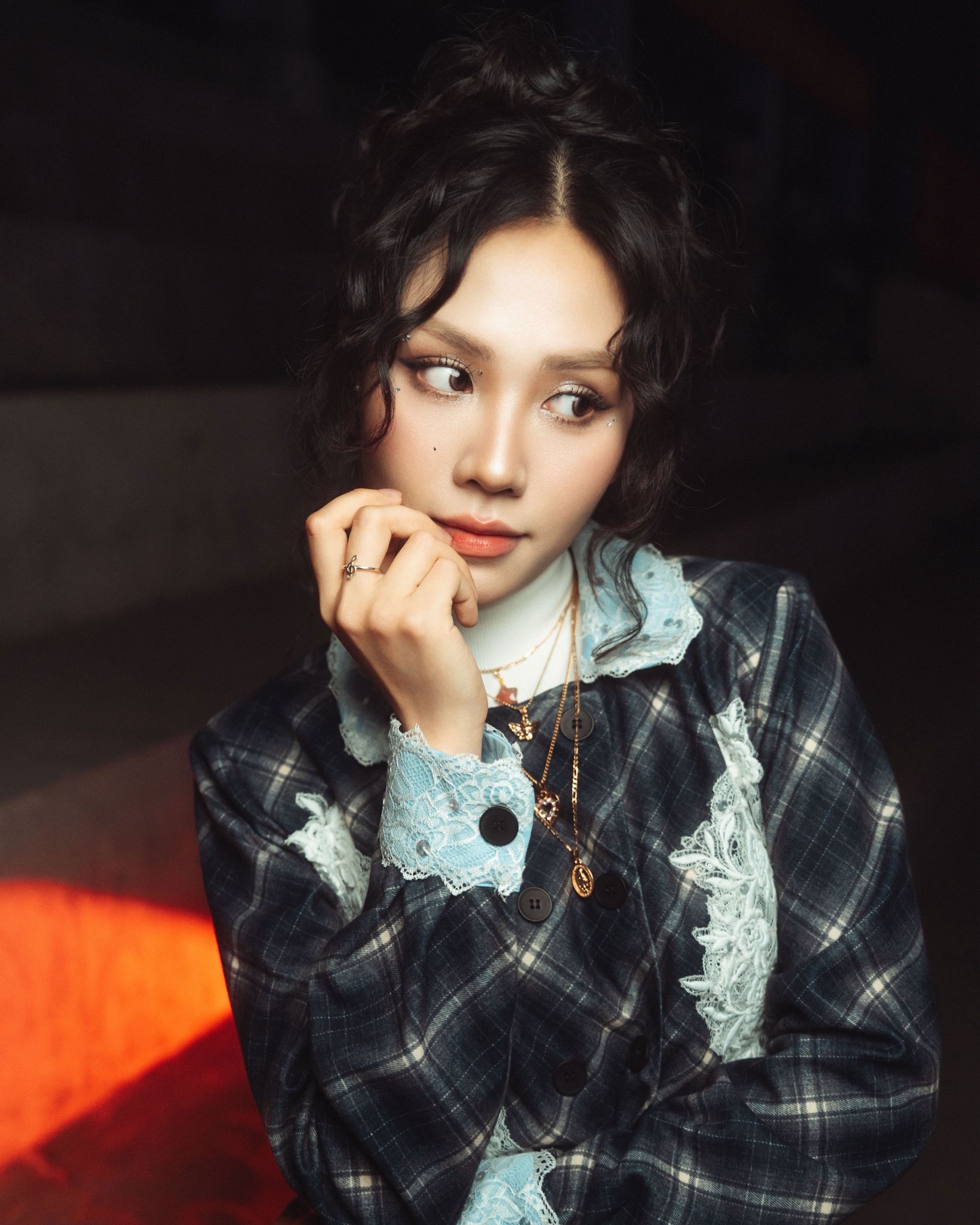 Từ sau khi rời công ty Sen Vàng, Mai Phương theo đuổi giấc mơ ca hát