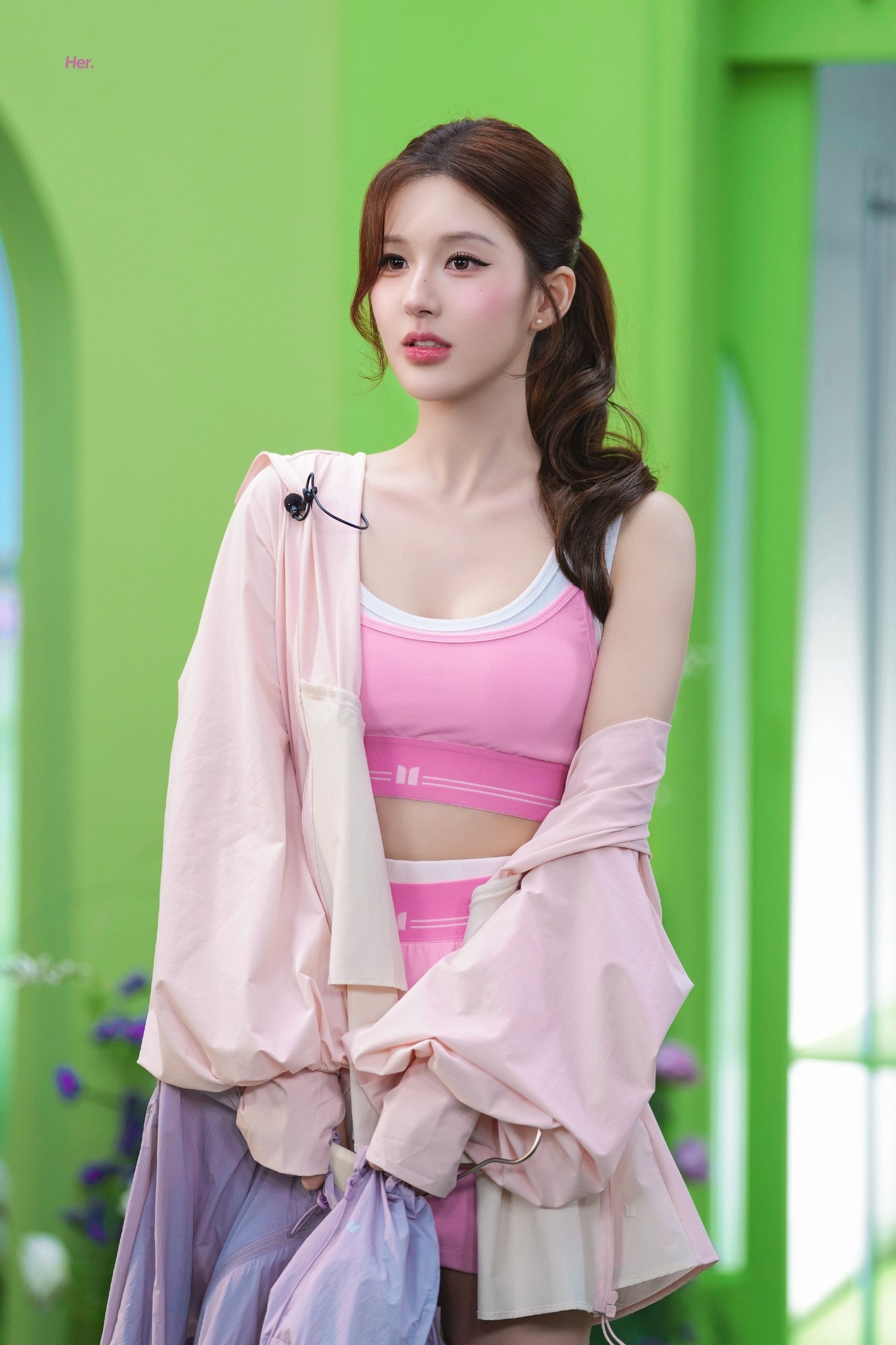 Gò má hồng như say rượu của Triệu Lộ Tư 