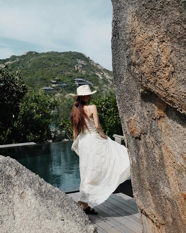 Thời trang của Minh Hằng: Khen riết sợ nhàm, nhưng quá khó để chê!