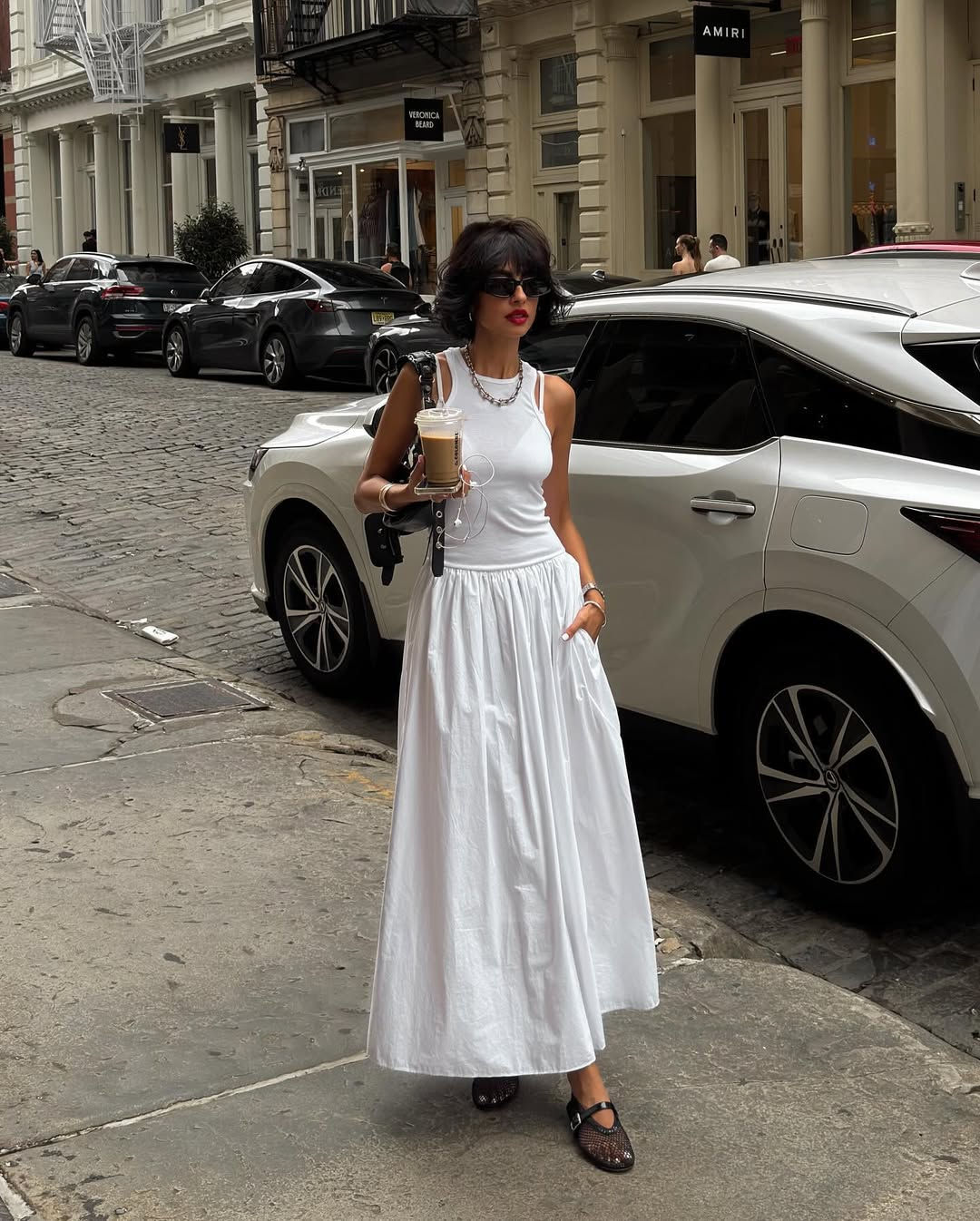 4 mẫu giày dép đáng sắm nhất mùa hè 2026, phối với quần jeans hay chân váy đều xứng đôi 