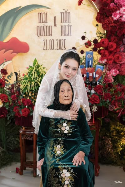 Quỳnh Lương từng đau lòng thông báo bà qua đời vì sử dụng thuốc giả. Ảnh: FBNV