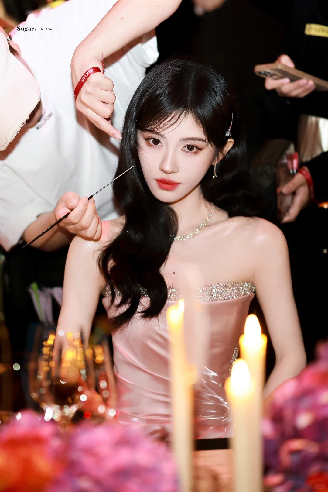 Theo phía  Siba Media, Cúc Tịnh Y có thu nhập năm 2025 hơn 50 triệu NDT (193 tỷ đồng), nhưng chỉ khai thuế 11 triệu NDT (42 tỷ đồng). Ảnh: Sina. 