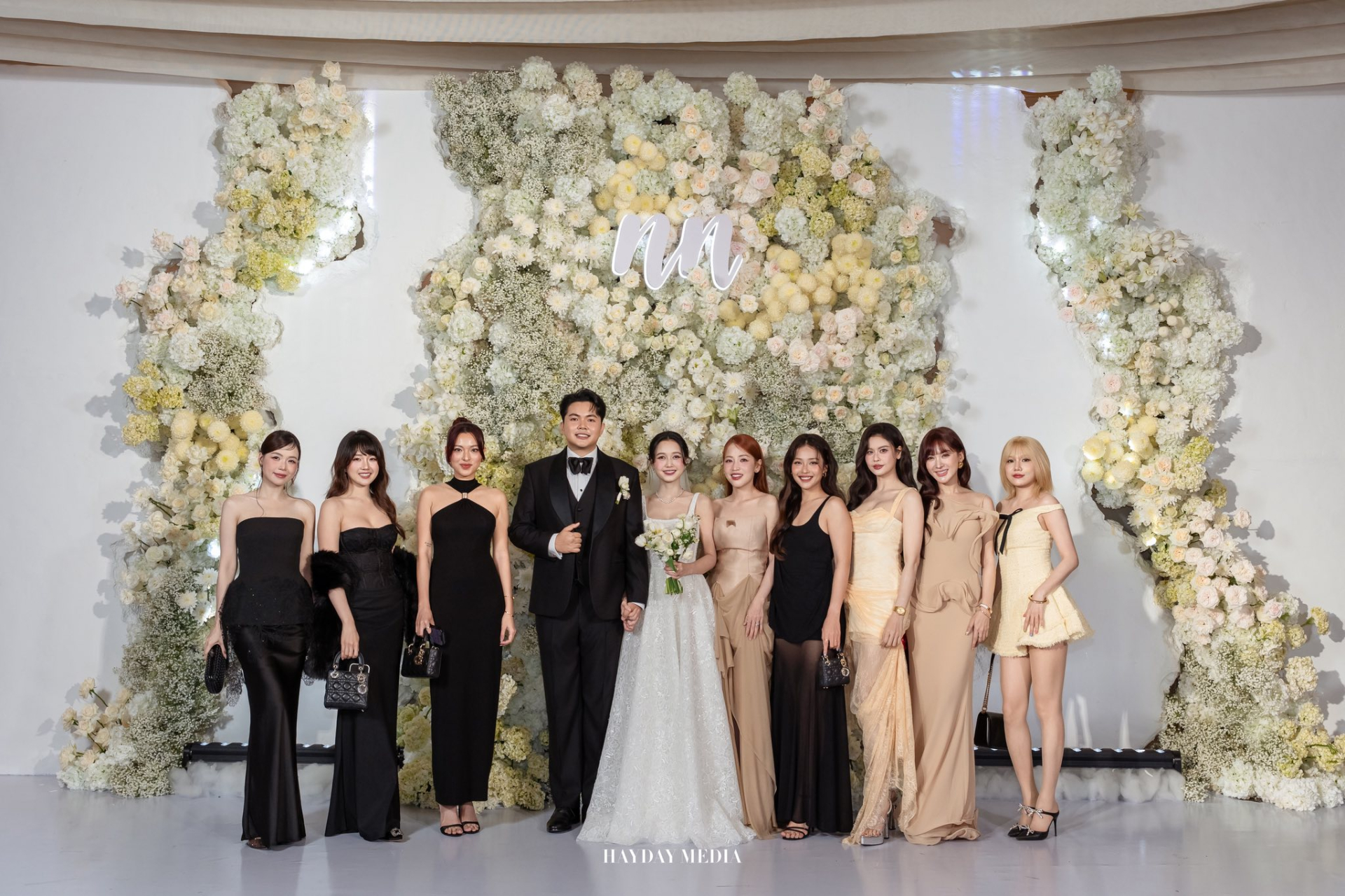 Dàn mỹ nhân Vbiz chung một khung hình