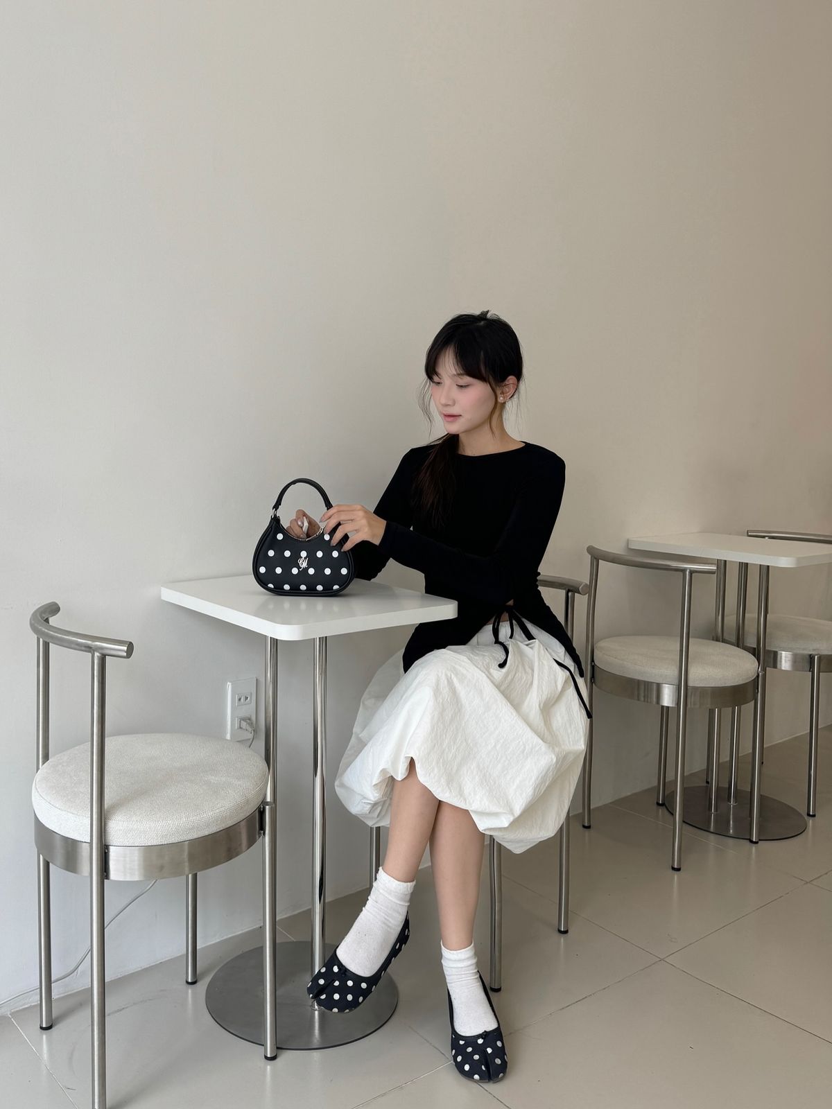 4 mẫu giày dép đáng sắm nhất mùa hè 2026, phối với quần jeans hay chân váy đều xứng đôi 