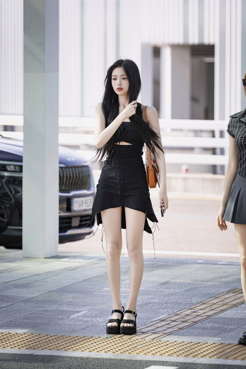 Diện mạo chỉn chu mỗi khi xuất hiện tại sân bay trước đây của Ahyeon. (Ảnh: Instagram)