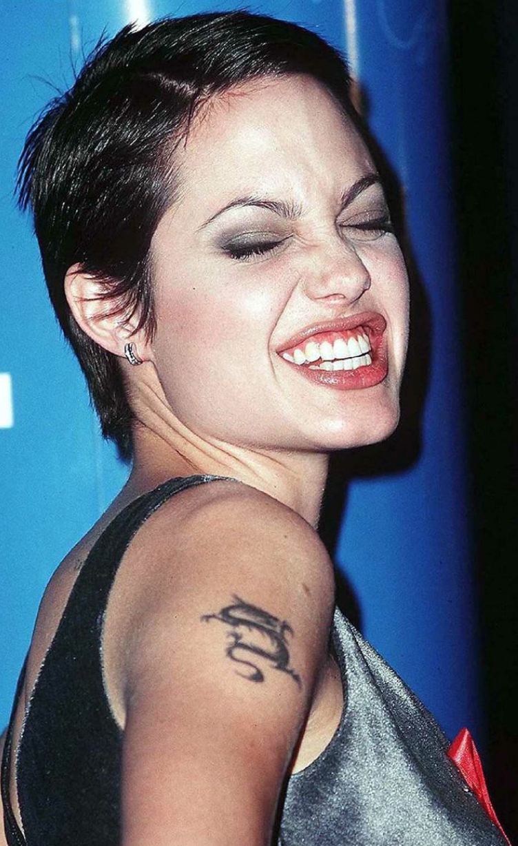 Không chỉ xuất hiện trong phim mà chính 