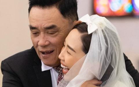 Bố Tóc Tiên từng bỏ qua tất cả để đến dự tiệc cưới của con gái