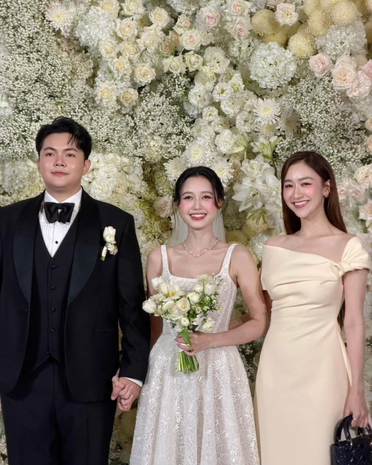 Mỹ nhân Việt lên đồ đi ăn cưới tuần qua: Mặc đúng dresscode, sang chảnh nhưng quan trọng là không lấn lướt cô dâu