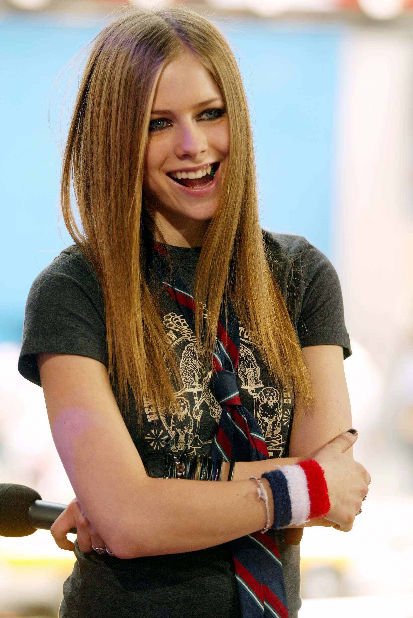 Avril Lavigne sinh năm 1984, ra mắt công chúng từ lúc còn teen. Ảnh: X
