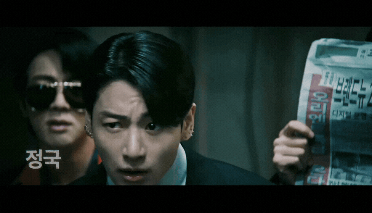 BTS “bựa” chưa từng thấy, nam thần đẹp nhất thế giới đang làm gì thế này?