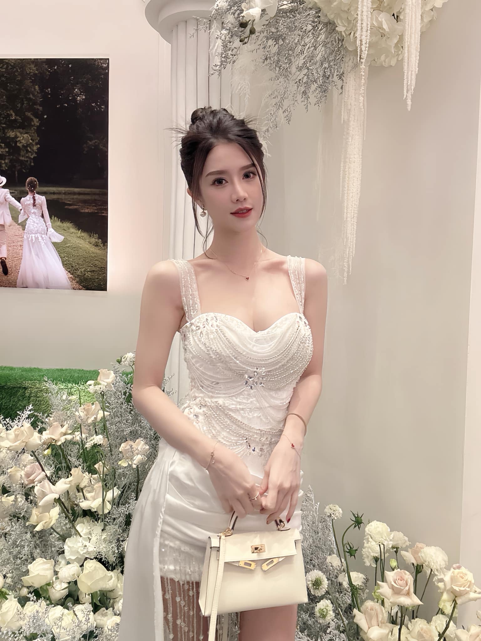 Cựu tiếp viên hàng không đẹp như 