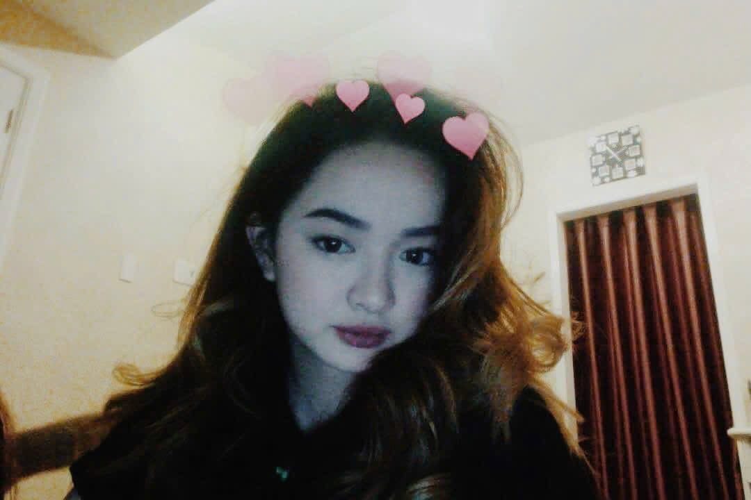 Ảnh cũ 10 năm bị đào lại của mỹ nhân người Việt 