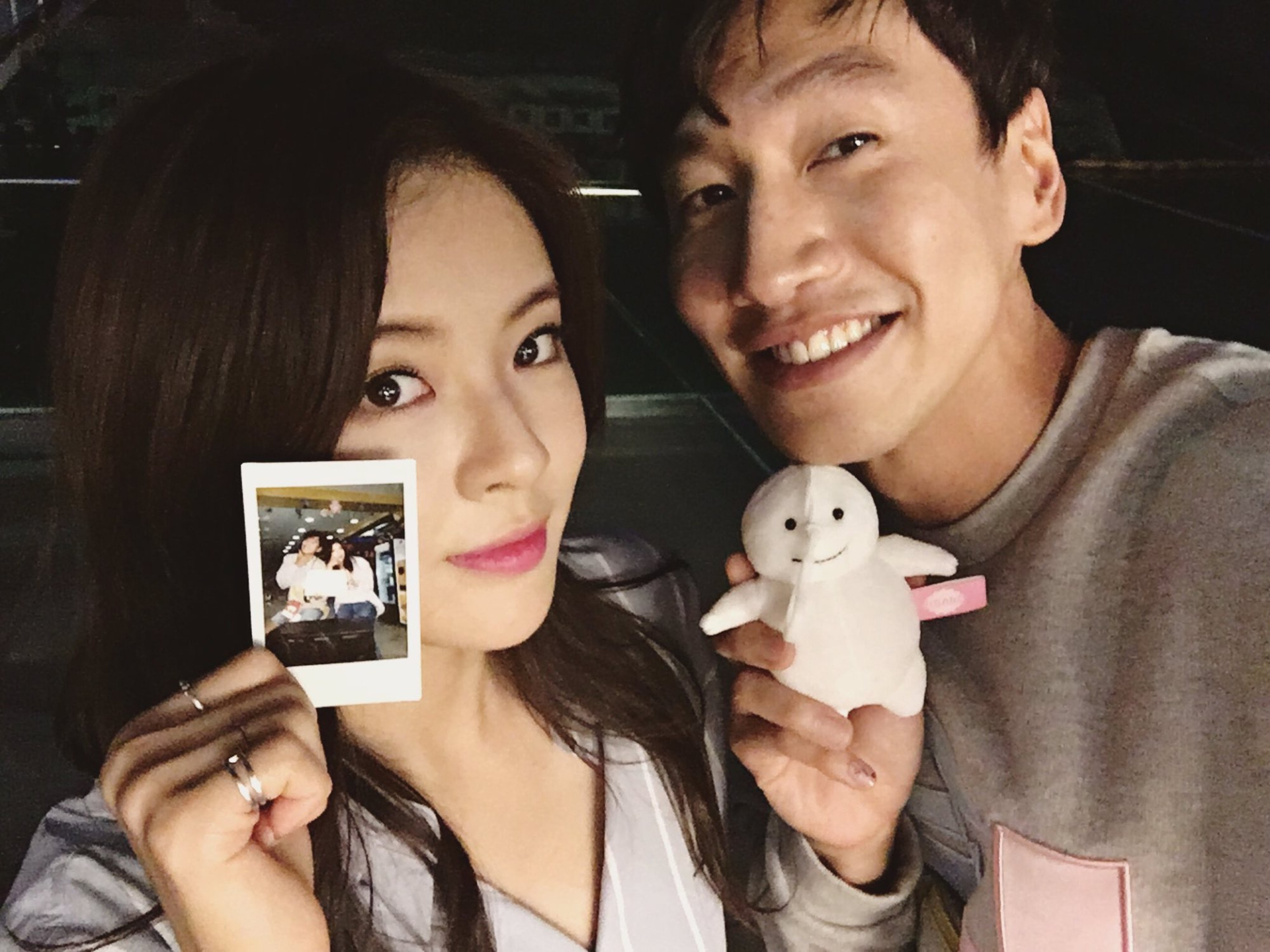 Chương trình giải trí ăn khách Running Man chính là “ông tơ” giúp Lee Kwang Soo và Lee Sun Bin đến với nhau. Ảnh: Nate