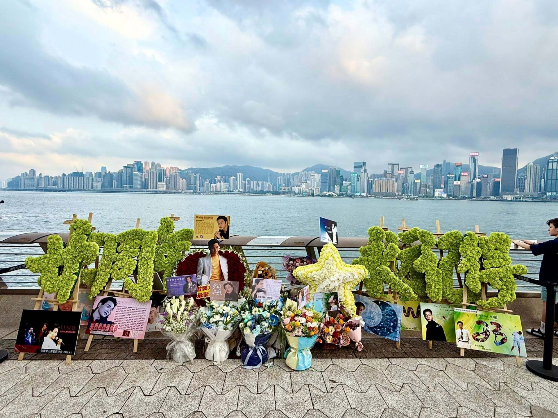 Người hâm mộ không nguôi nỗi xót xa cho một tài năng bạc mệnh