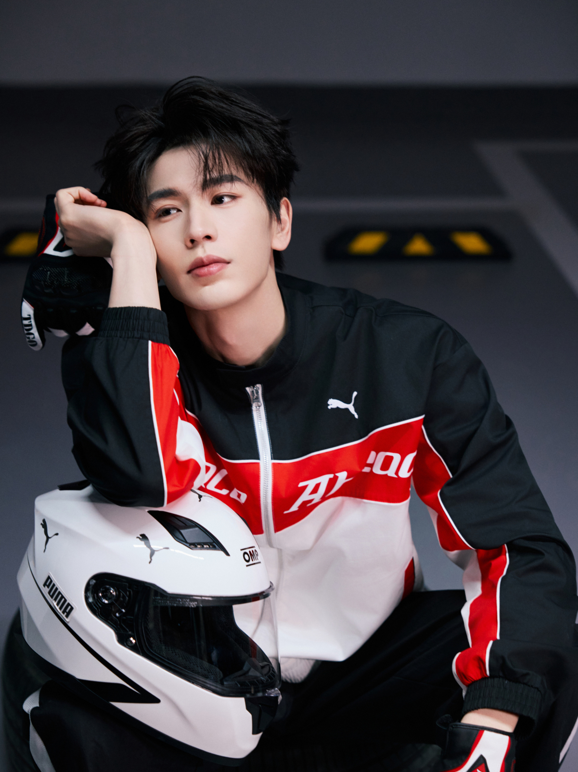 Trương Lăng Hách lâm vào cảnh khủng hoảng nghiêm trọng vì 1 vai diễn gây tranh cãi. Ảnh: Sina.