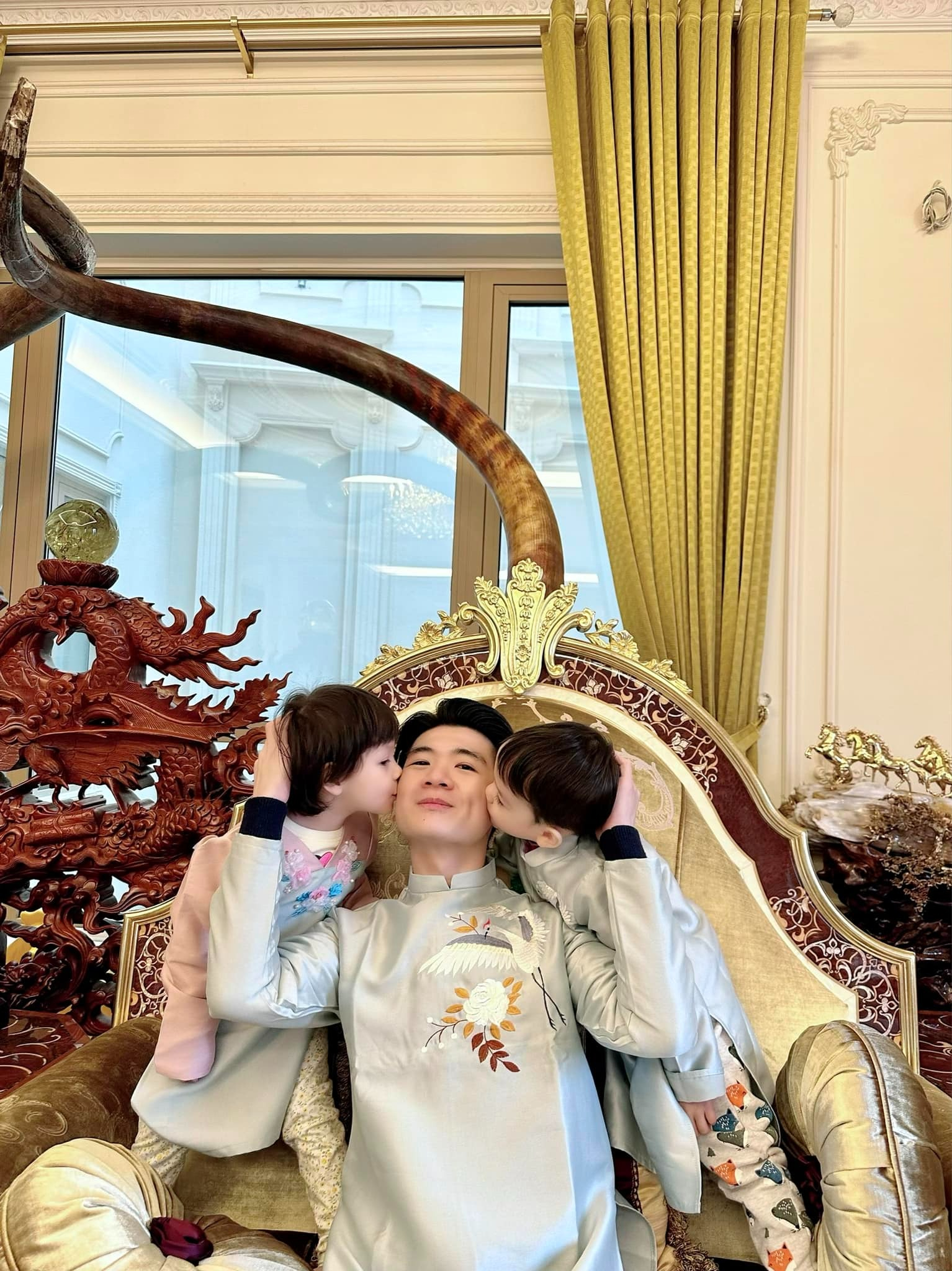 Cơ ngơi vừa đẹp vừa rộng lớn