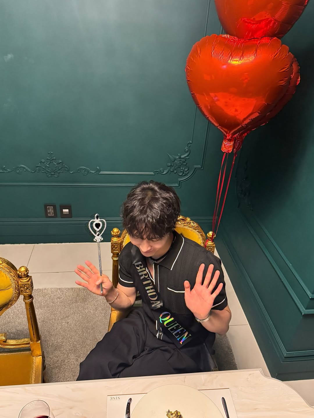 Ảnh Lee Min Ho hẹn hò vợ sắp cưới