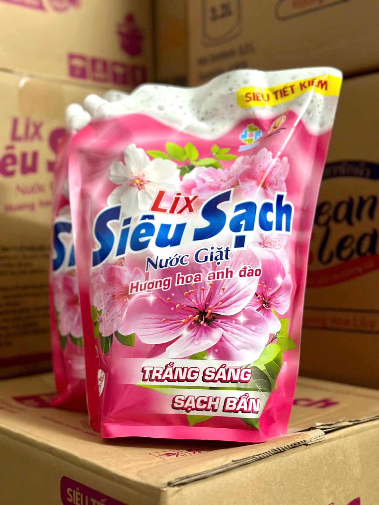 5 nước giặt bán chạy nhất Shopee: Giá hợp lý loanh quoanh 200k, hội nội trợ review “ổn áp” thật sự