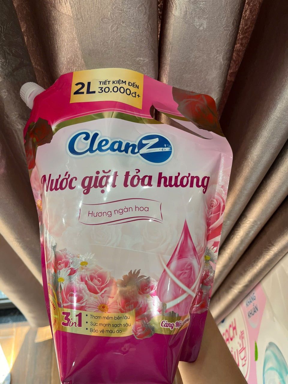 5 nước giặt bán chạy nhất Shopee: Giá hợp lý loanh quoanh 200k, hội nội trợ review “ổn áp” thật sự