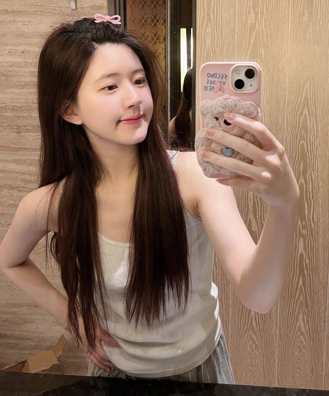 Triệu Lộ Tư giữ da căng mướt nhờ 4 thói quen đơn giản: Không cao siêu thần thánh, ai cũng có thể học theo