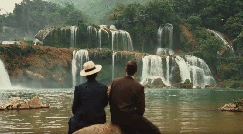 Thác Bản Giốc từng lọt top thác nước đẹp nhất thế giới vào năm 2024. Đây được xem là nơi có cảnh sắc thiên nhiên hùng vĩ tựa chốn tiên cảnh. Với độ cao hơn 60m, phần dốc dài nhất 30m, thác Bản Giốc được mệnh danh là một trong những thác nước đẹp nhất Việt Nam, thác nước tự nhiên lớn nhất khu vực Đông Nam Á và là thác nước nằm trên đường biên giới lớn thứ tư thế giới.