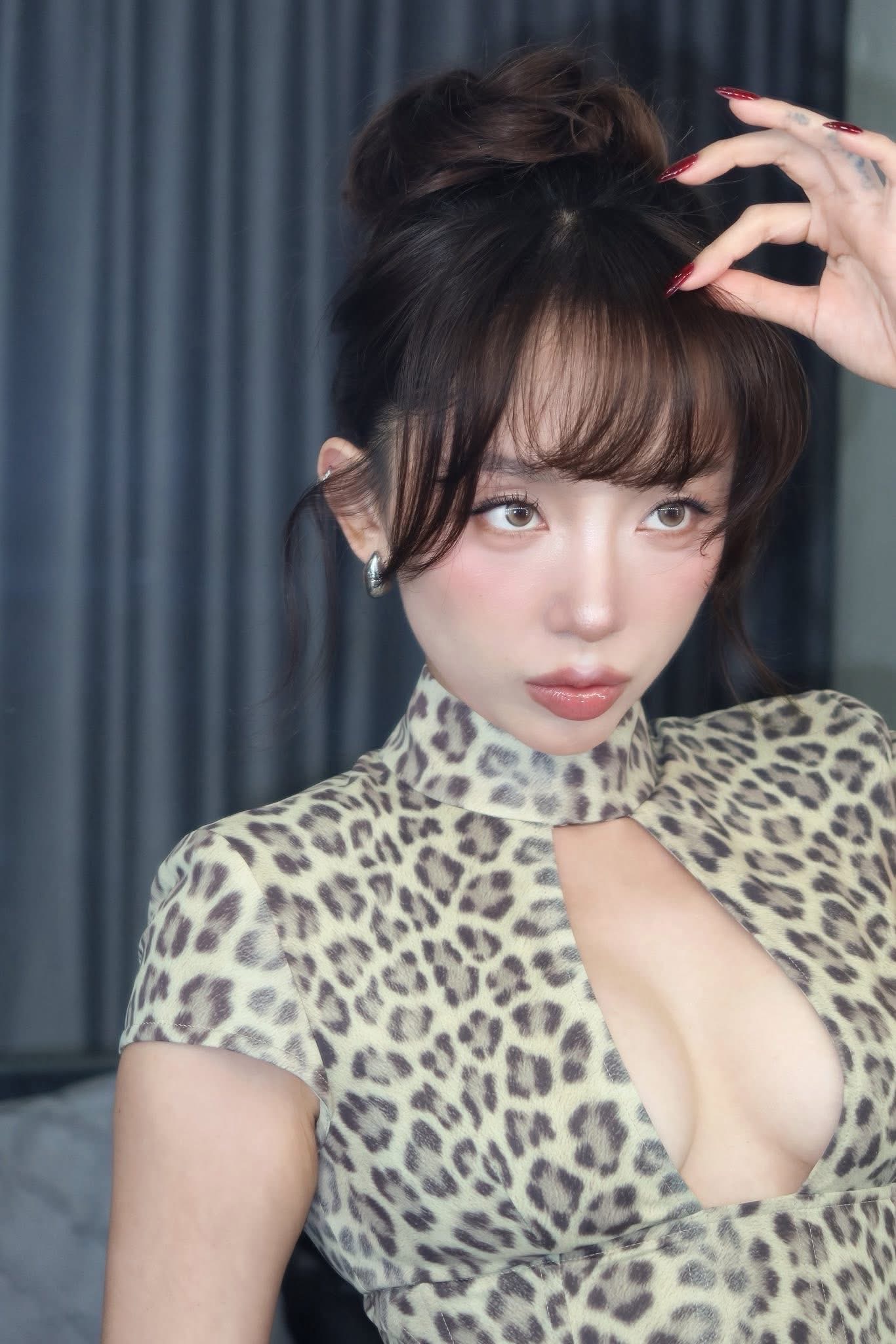 Tóc Tiên thay đổi đủ các phong cách sau khi trở về hội độc thân 