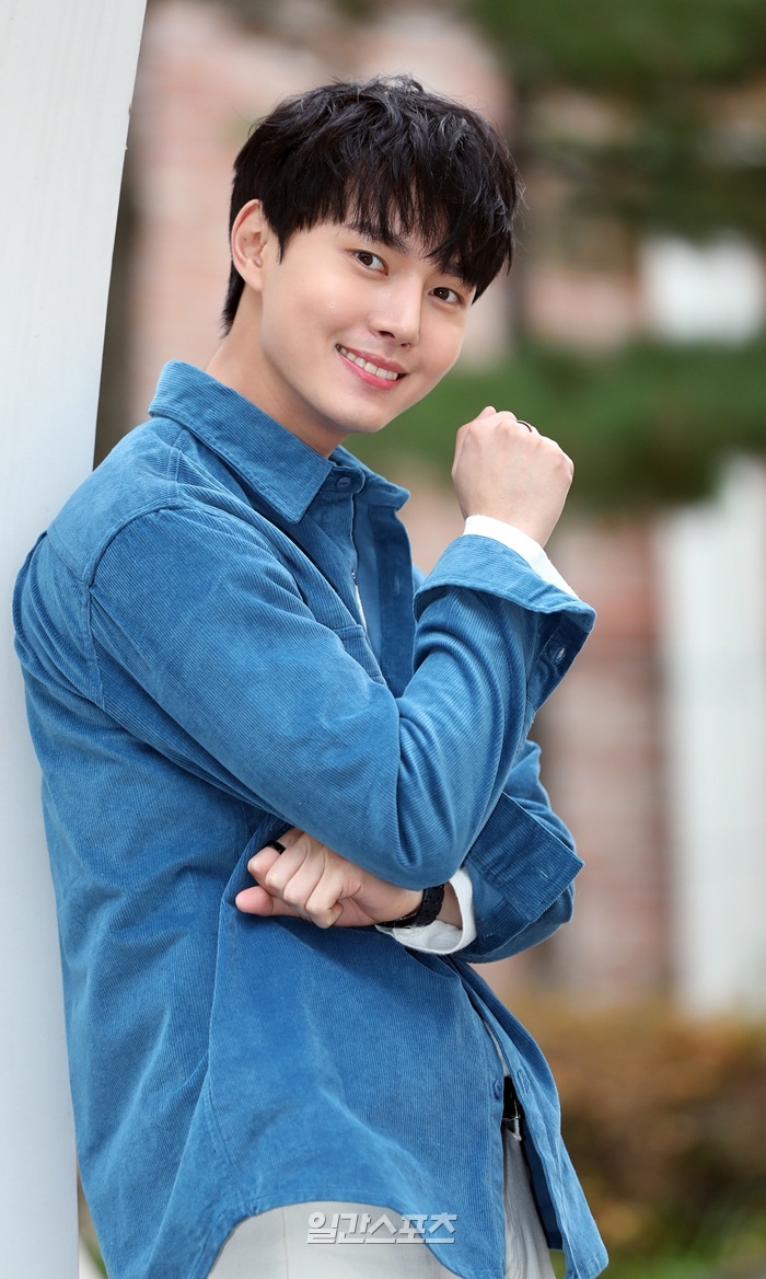 Lee Min Ho hiện đã chuyển sang dùng nghệ danh Lee Tae Ri. Ảnh: Naver