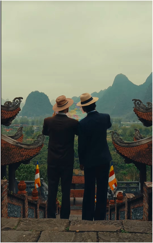 Danh tính 2 khách Tây rủ nhau đến Việt Nam, quay cảnh ở Cao Bằng đẹp như phim điện ảnh