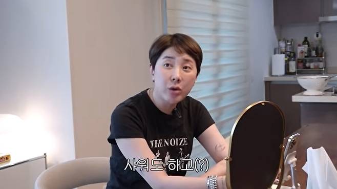 Hiện tại, Seo In Young sống giản dị hơn trước, không còn mua sắm hàng hiệu. Ảnh: Nate