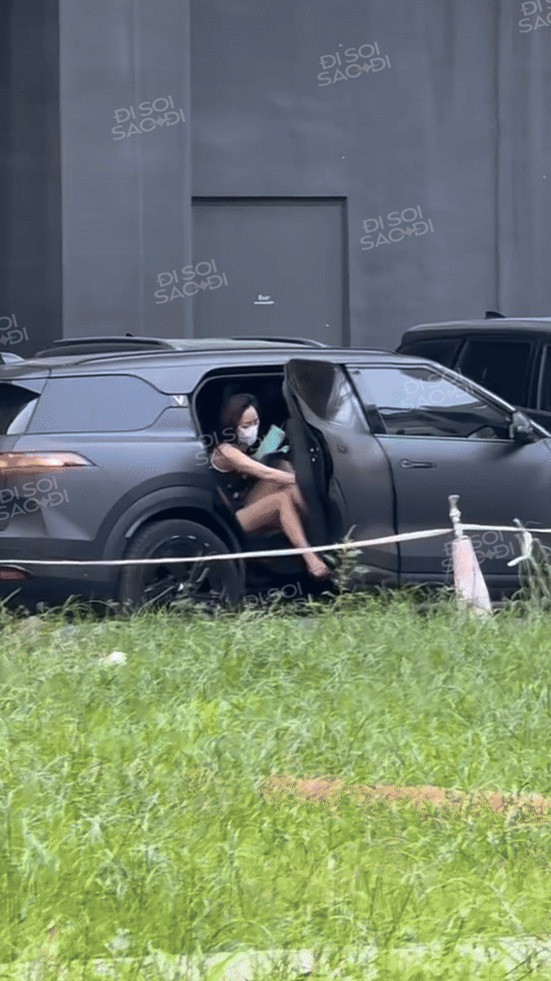 Trước đó, cô cũng từng bị 