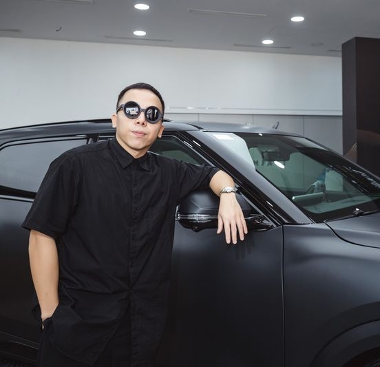 Chiếc xế Tóc Tiên đang dùng cũng được Touliver rất yêu thích 