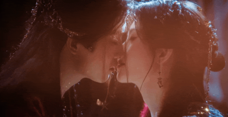 Cúc Tịnh Y và Điền Gia Thụy còn có cảnh nóng