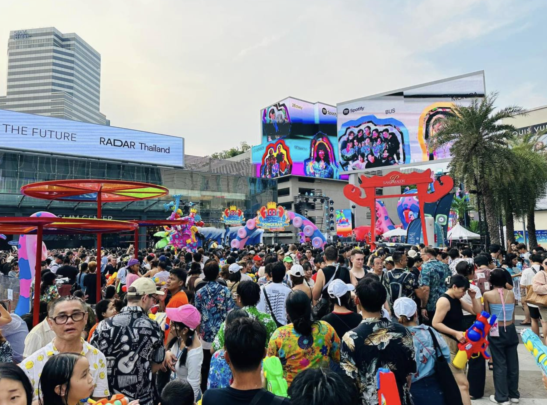 Songkran mỗi năm thu hút lượng lớn khách du lịch