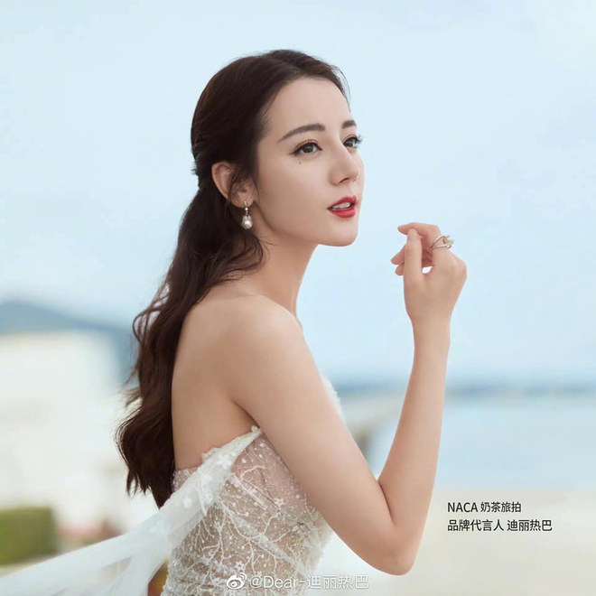 Mỗi lần xuất hiện, cô lại một lần nữa khẳng định danh hiệu 