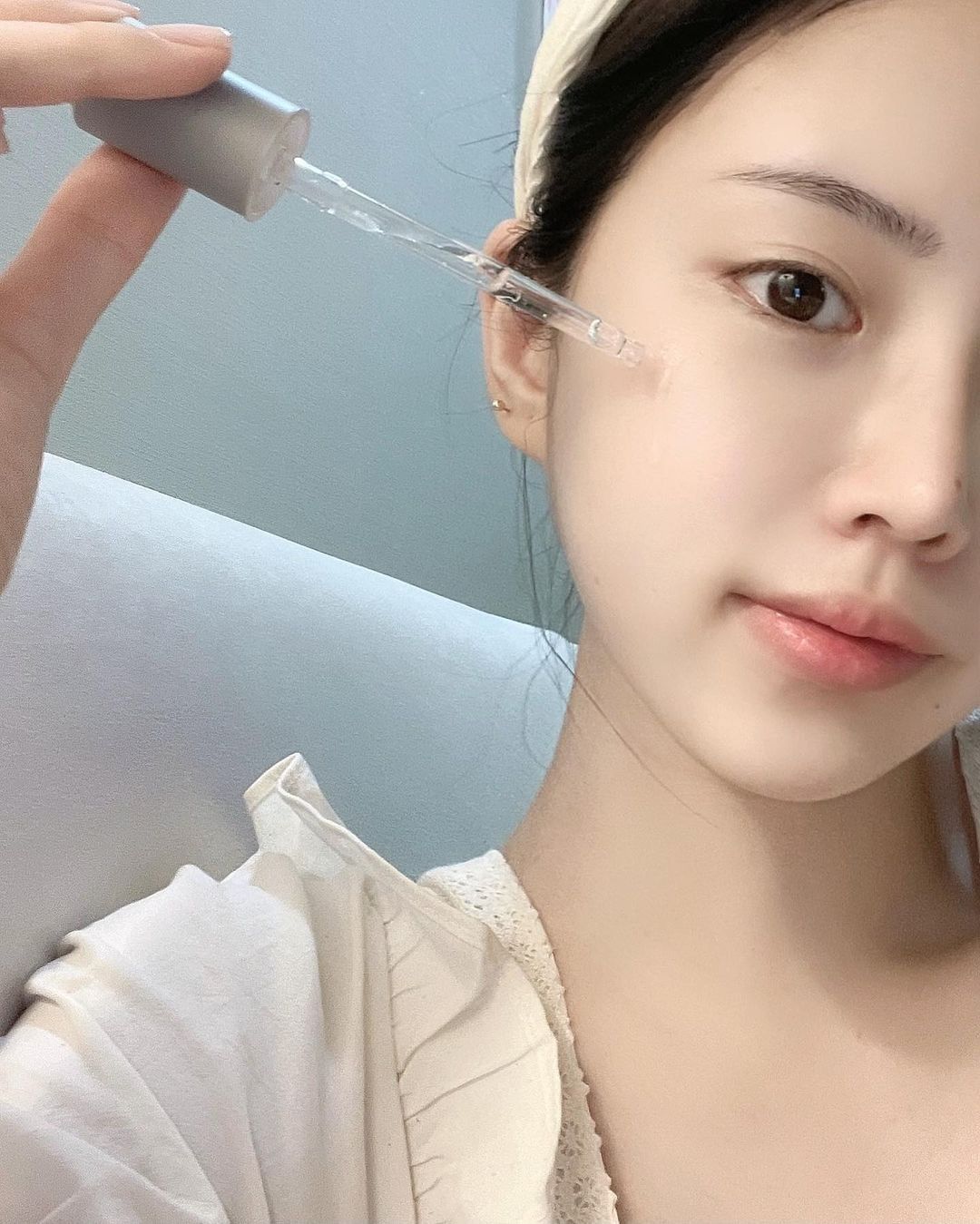 Trước khi ngủ làm 4 việc này, da dẻ