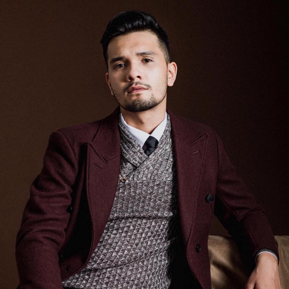 Nhikolai Đinh nổi tiếng với vai trò người mẫu và tham gia các MV ca nhạc đình đám