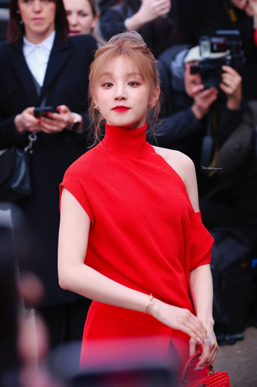 Học vấn của Tống Vũ Kỳ đã gây chú ý khi theo học tại ngôi trường trọng điểm cấp quốc gia ở Trung Quốc (Ảnh:X)