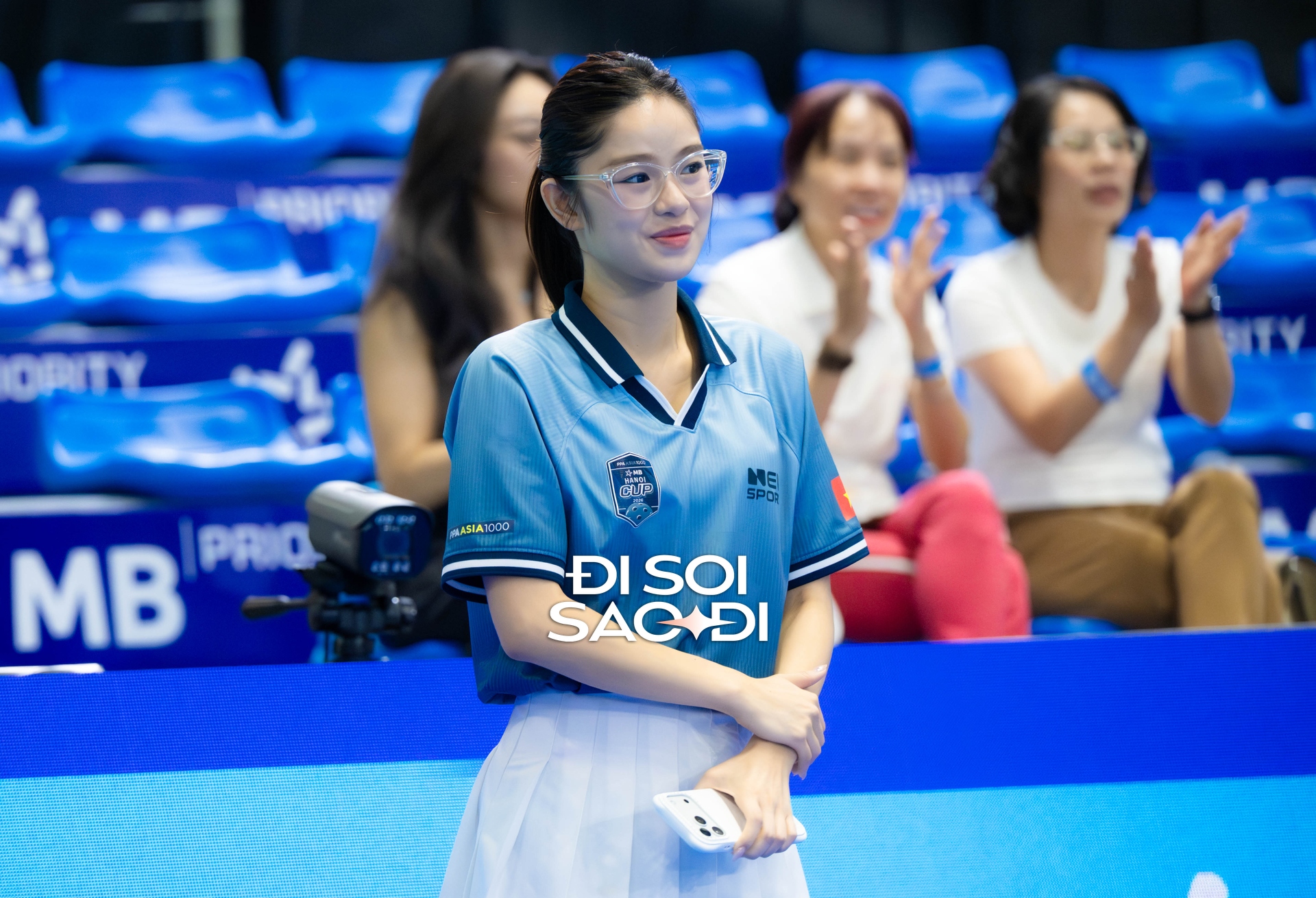 Danh tính MC xinh đẹp ở PPA Asia 1000: Tốt nghiệp RMIT, từng thi hoa hậu